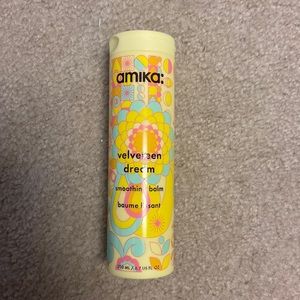 Amika velveteen dream smoothing balm